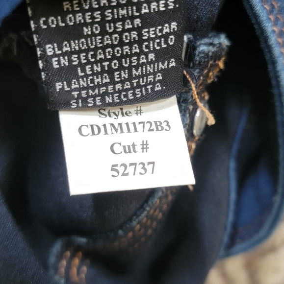 1822 Denim skinny 3 button jean, 2 pairs available - Picture 6 of 6